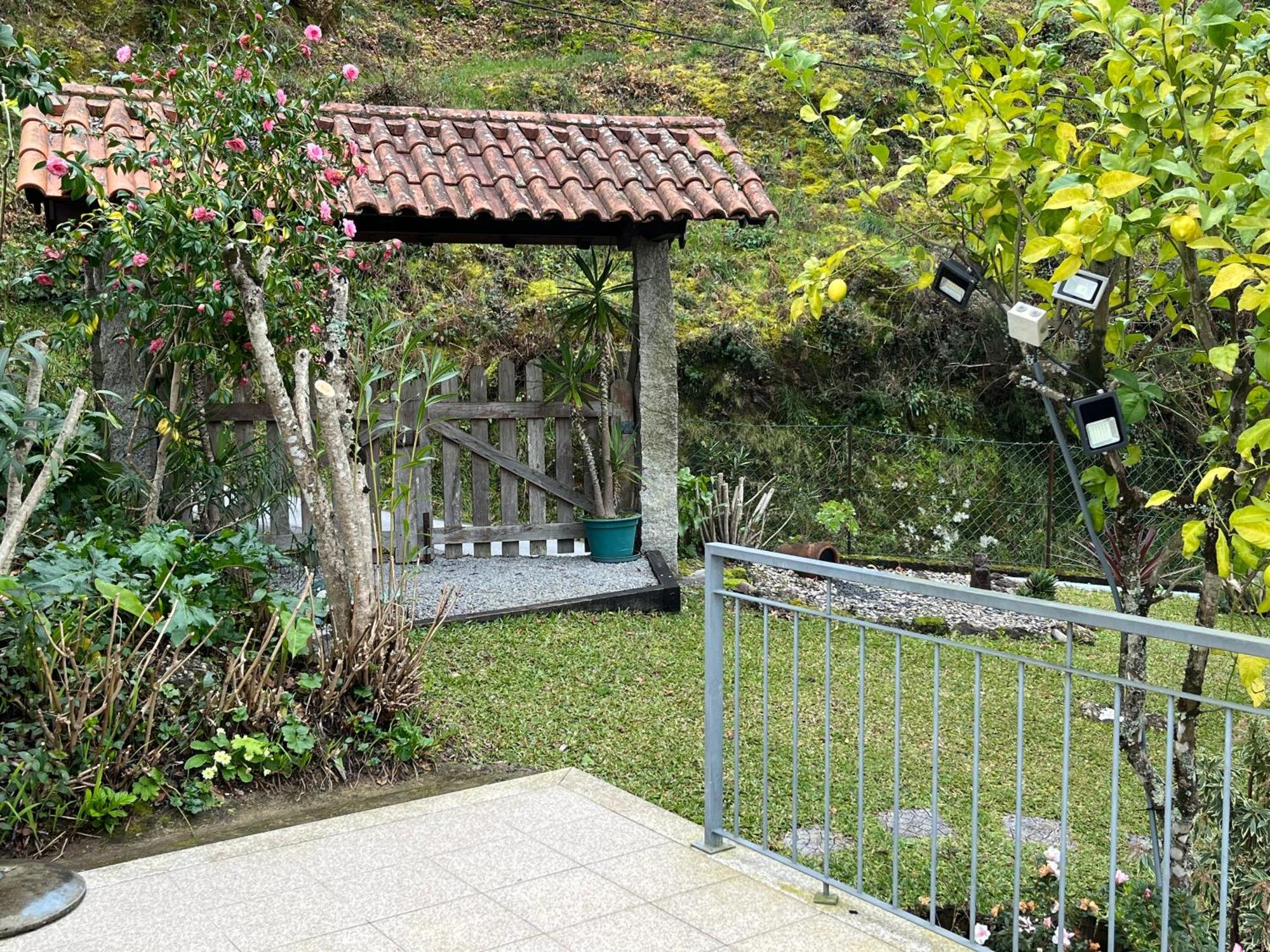 Casa De Casarelhos - Vistas Rio, Campo E Montanha - Lareira Apartment Geres Exterior photo